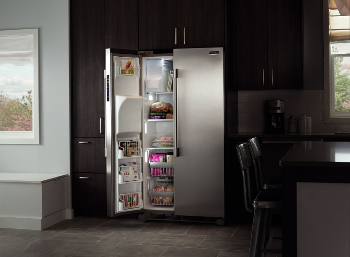 Why Doesn't Your Refrigerator Light Work? - Universal Appliance Repair